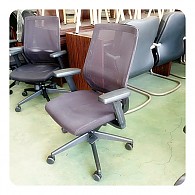 코아스 메쉬의자(중)