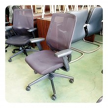 코아스 메쉬의자(중)